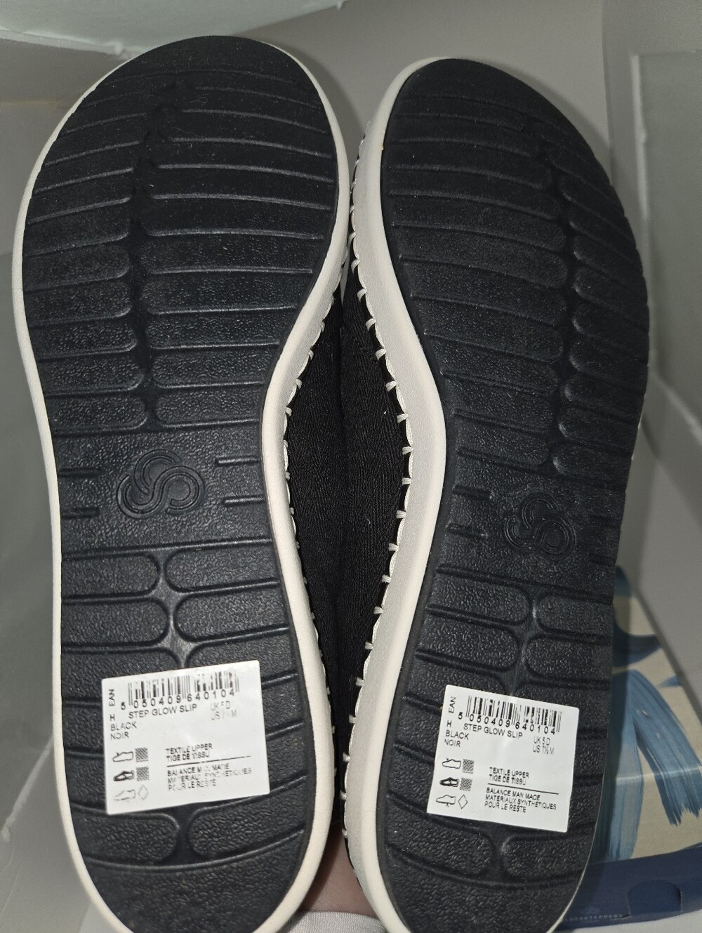 New Clarks CLOUDSTEPPERS Slip-On Shoes- Step Glow Slip Black 7.5 Medium - Picture 6 of 6